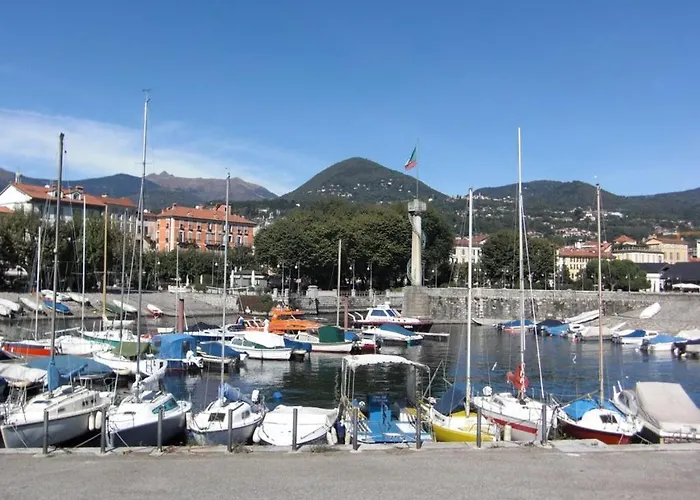 Casa Elisa Ottima Posizione E Parcheggio Gratuito * Βερμπάνια
